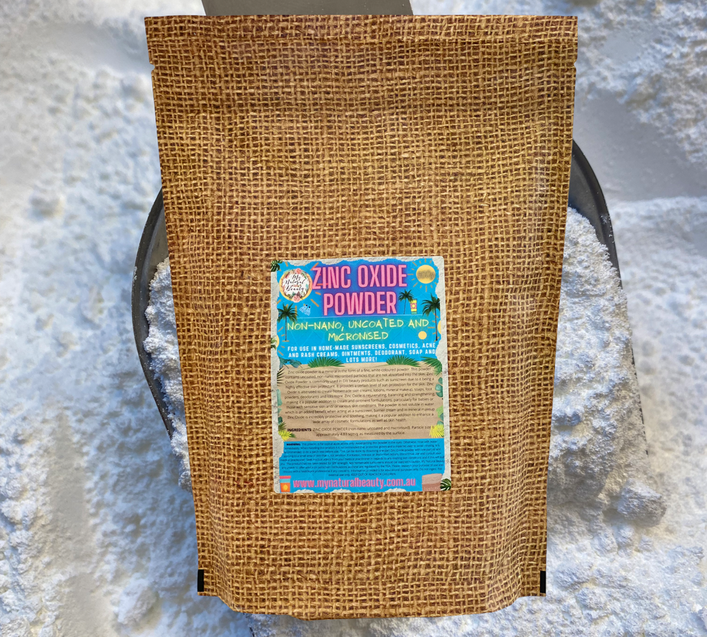 USES AND BENEFITS OF ZINC OXIDE POWDER Zinc oxide powder is a mineral in the form of a fine, white-coloured powder. This powder contains uncoated, non-nano, micronised particles that are not absorbed into the skin. Zinc Oxide Powder is commonly used in DIY beauty products such as sunscreen due to it being a highly effective skin protectant. 